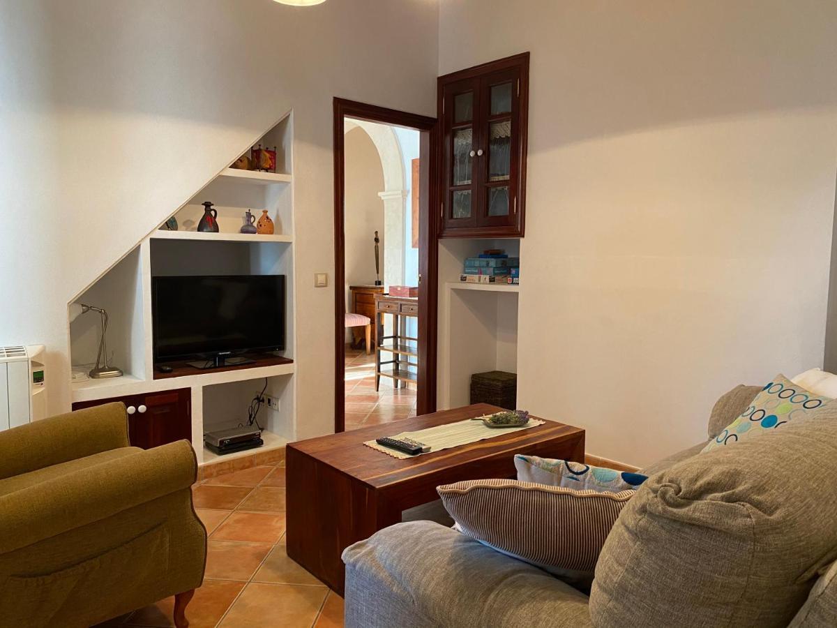Casa Nuria, En El Centro, Al Lado De La Escalinata Del Calvario Para 6 Personas Польєнса Екстер'єр фото